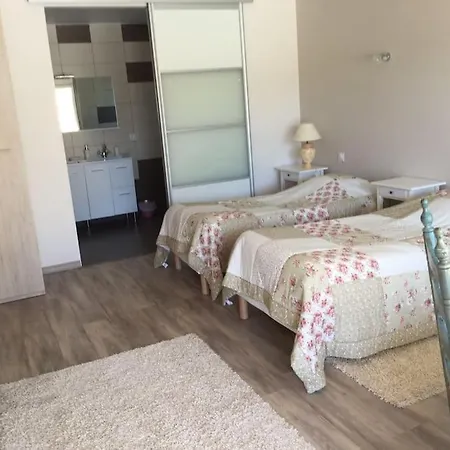 Вилла Dans Oliveraie Tres Beau 11 Pers *